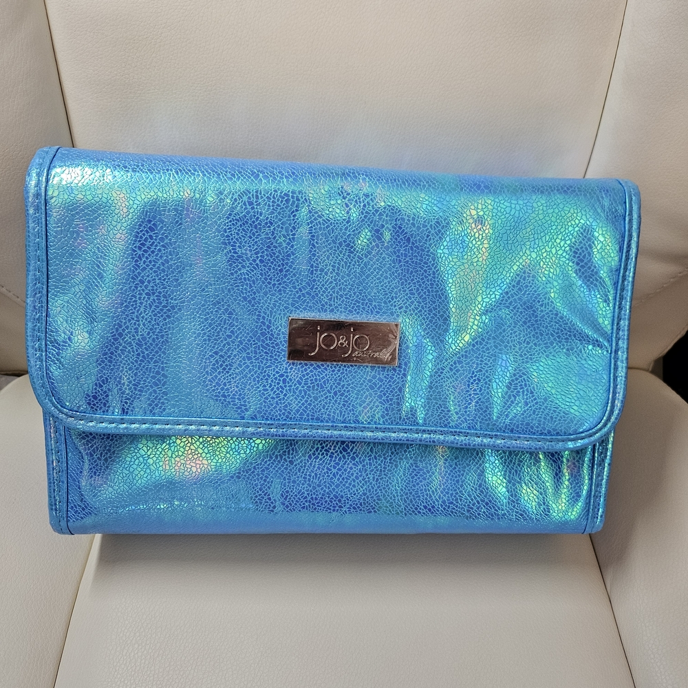 Iridescent Blue Cosmetic Case